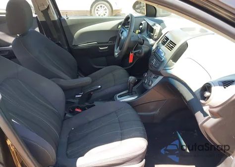 2014 Chevrolet Sonic Lt Auto from USA, damaged, VIN 1G1JC5SH3E4139348